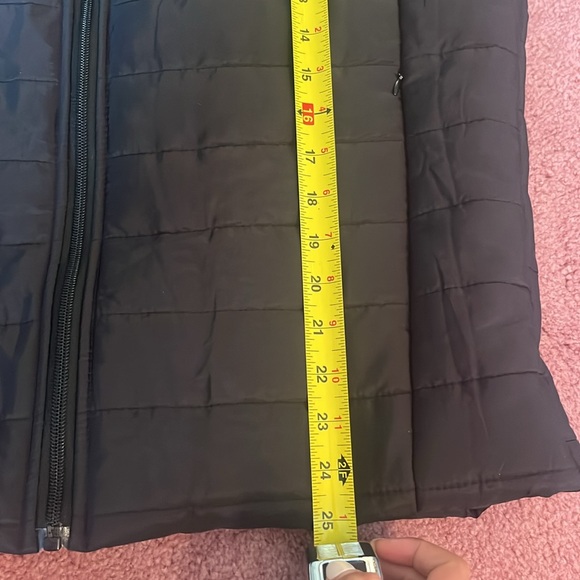 Black Vest Men’s Winter BRAND NEW - Picture 9 of 10